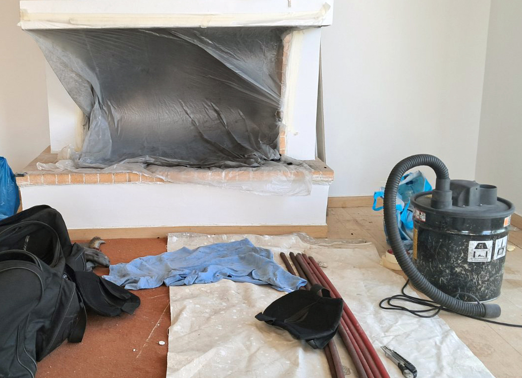 Καθαρισμός και βάψιμο τζακιού #1